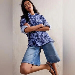 We The Free  Nina Printed Tee Short Sleeves oversized  BLUE floral SIZE S NEW